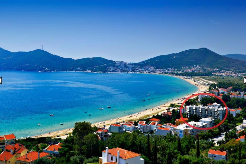 Nia'S Apartment By The Sea Nea Iraklitsa Εξωτερικό φωτογραφία