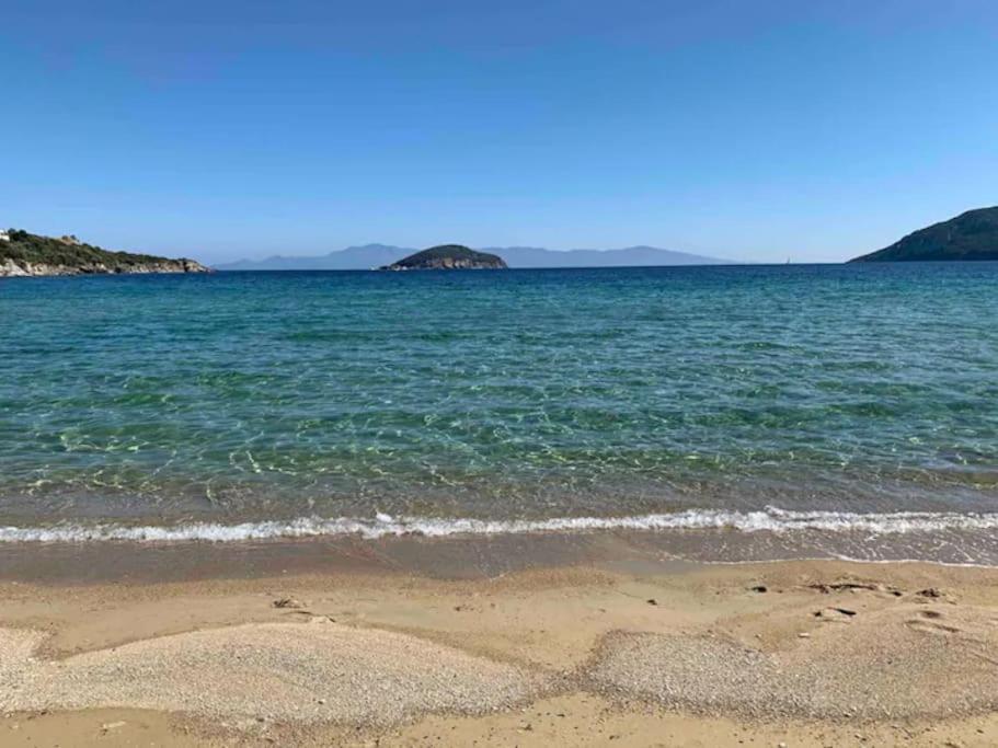Nia'S Apartment By The Sea Nea Iraklitsa Εξωτερικό φωτογραφία
