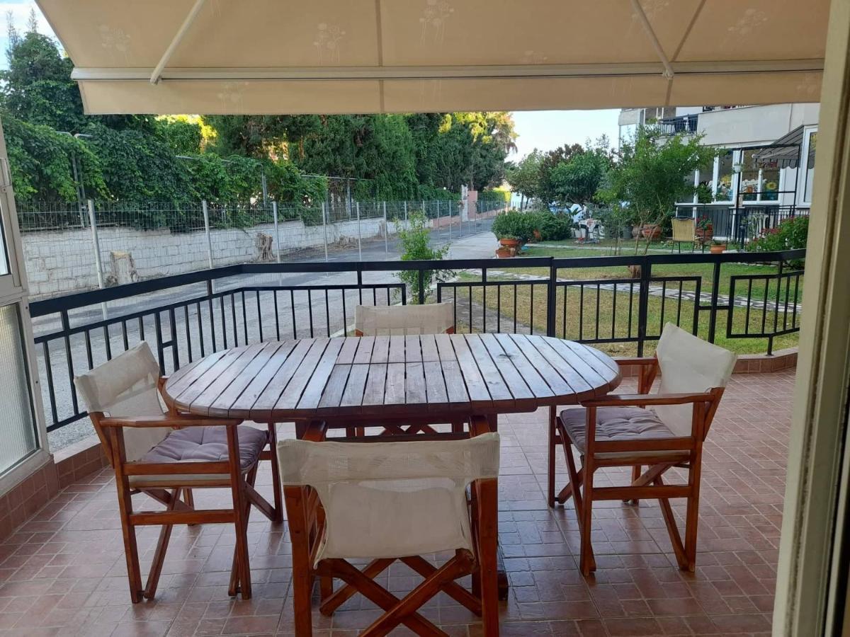Nia'S Apartment By The Sea Nea Iraklitsa Εξωτερικό φωτογραφία
