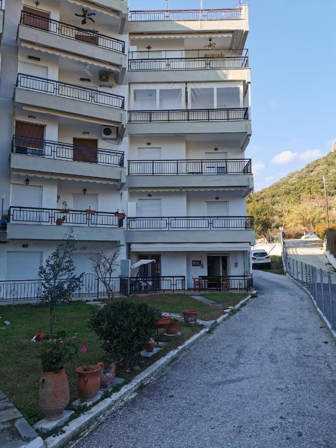 Nia'S Apartment By The Sea Nea Iraklitsa Εξωτερικό φωτογραφία