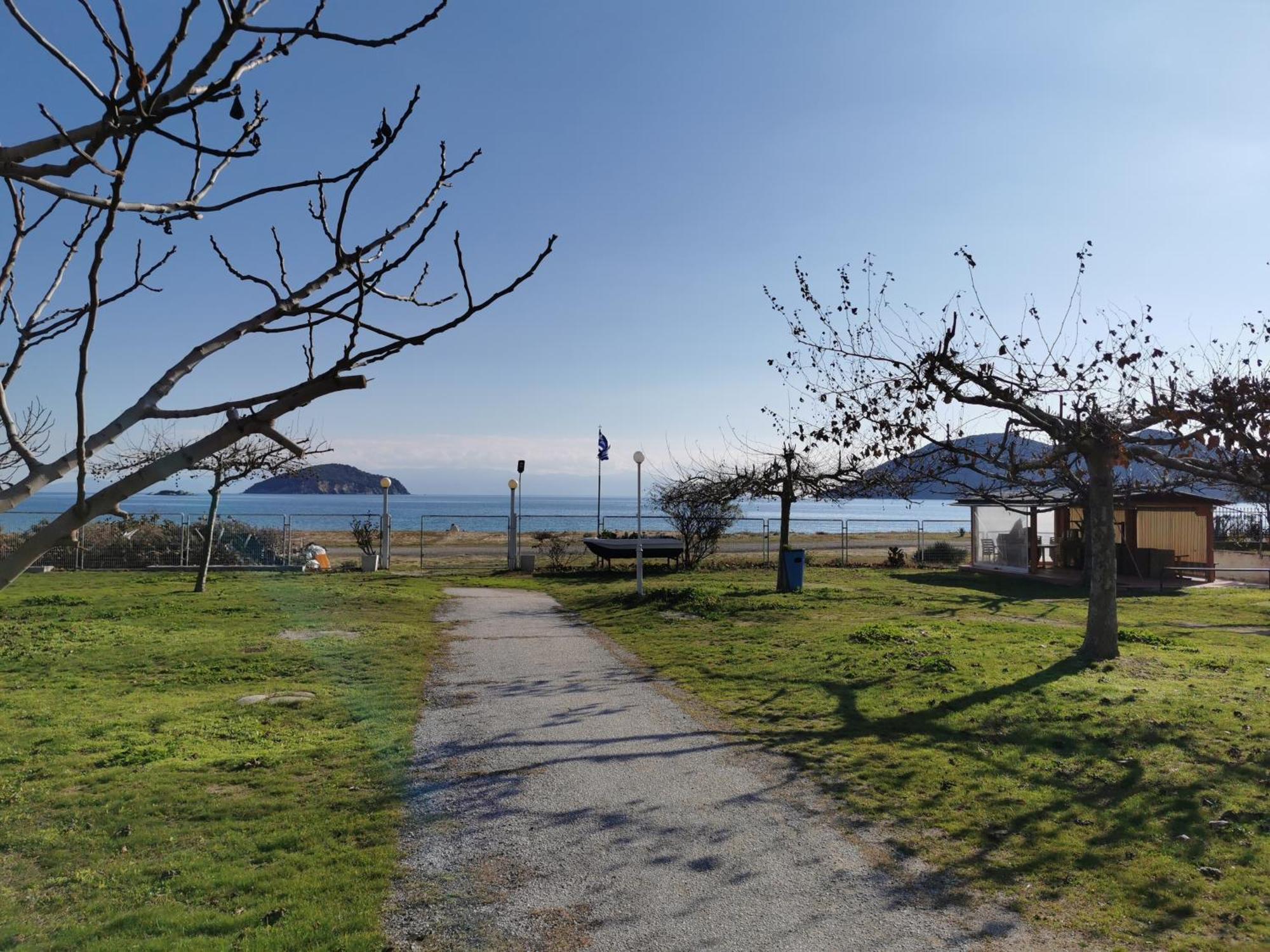 Nia'S Apartment By The Sea Nea Iraklitsa Εξωτερικό φωτογραφία